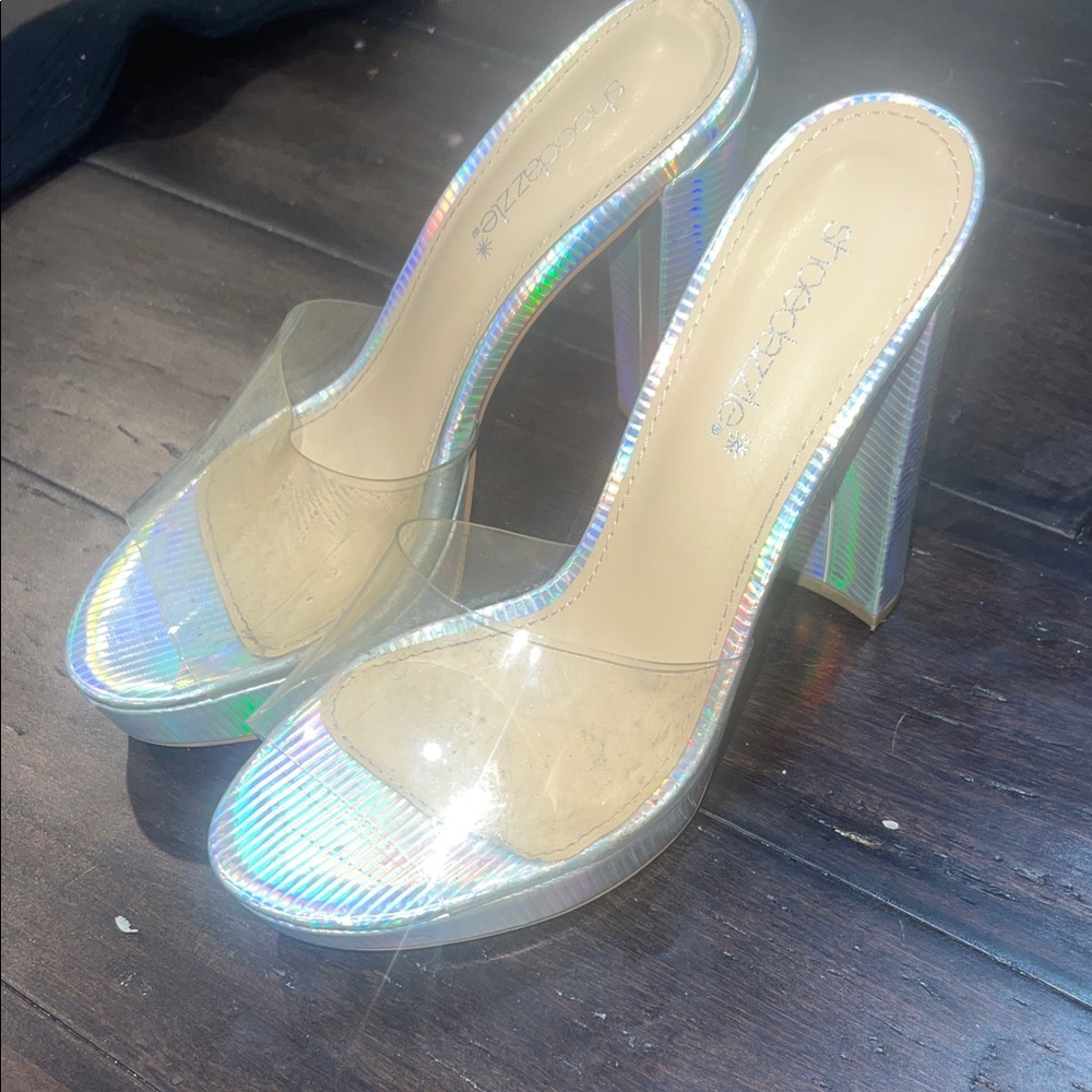 Holographic Clear Heels by Shoedazzle 8.5 acrylic block platform sandals